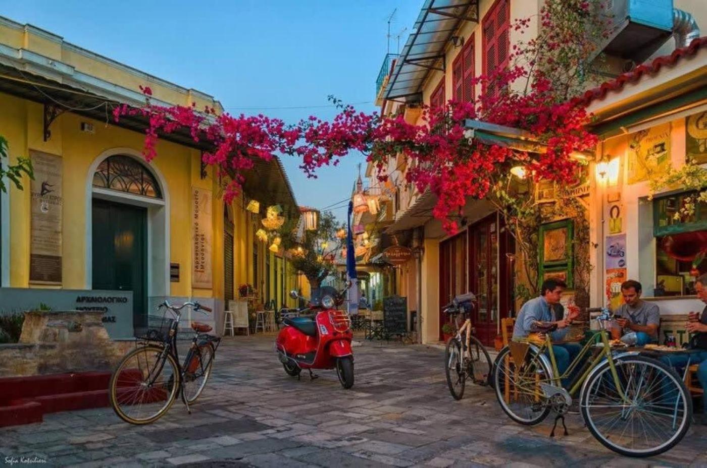 Kalamata'S Sunny Retreat Near The Historic Center Exteriér fotografie