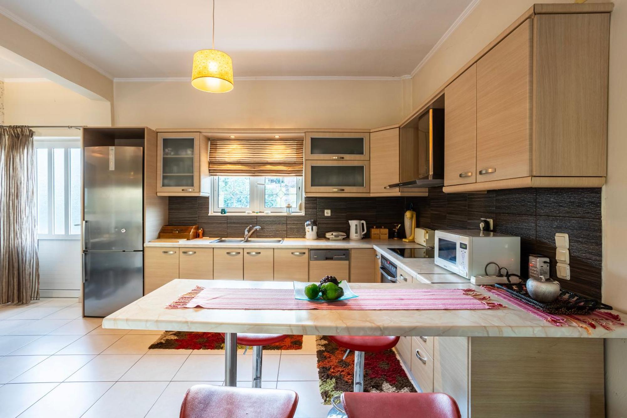Kalamata'S Sunny Retreat Near The Historic Center Exteriér fotografie