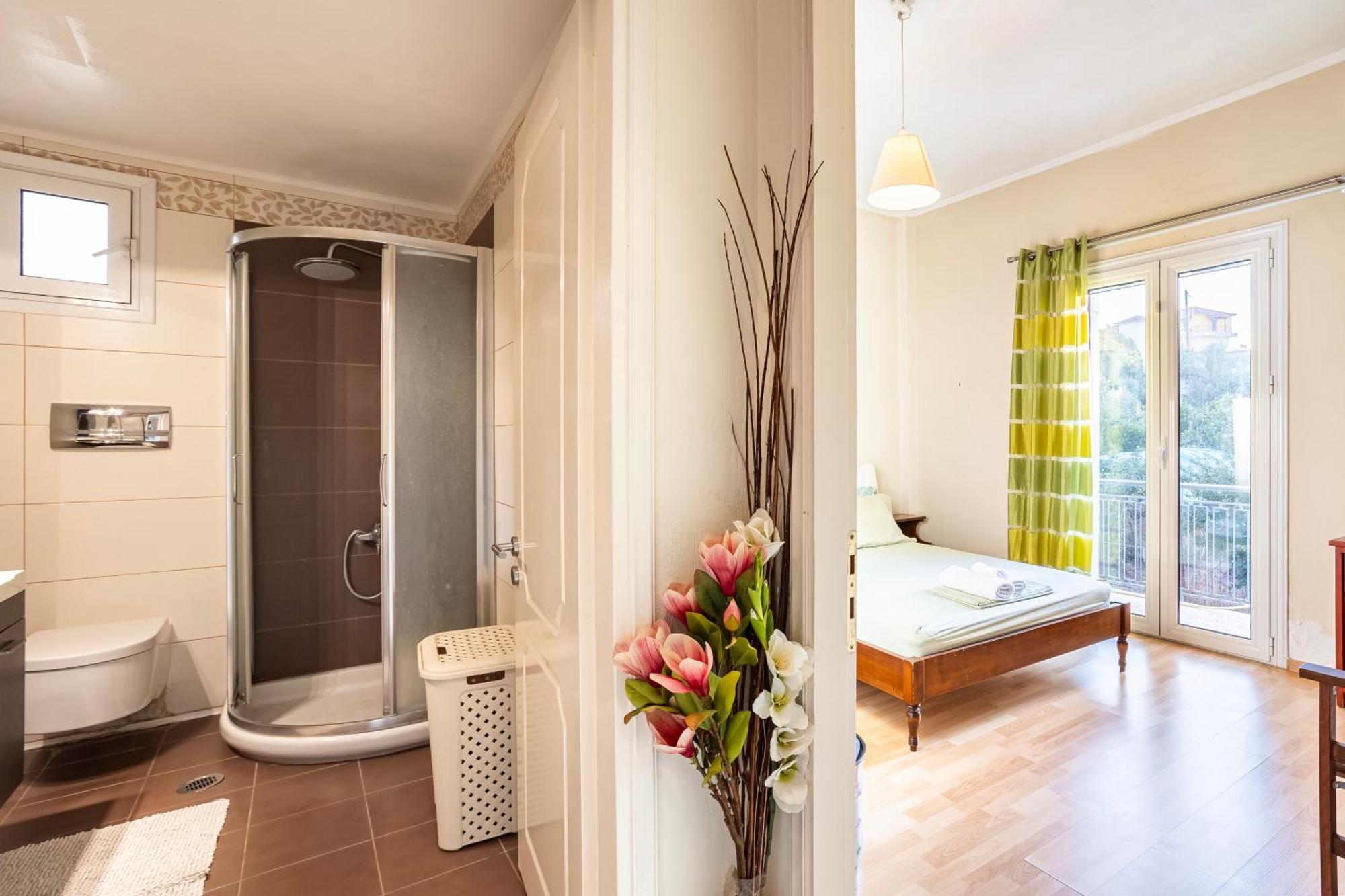 Kalamata'S Sunny Retreat Near The Historic Center Exteriér fotografie