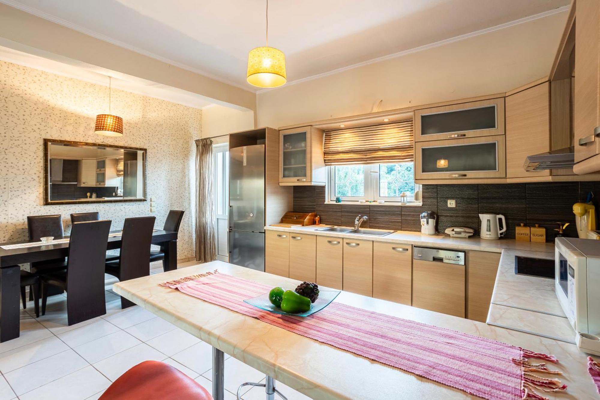 Kalamata'S Sunny Retreat Near The Historic Center Exteriér fotografie