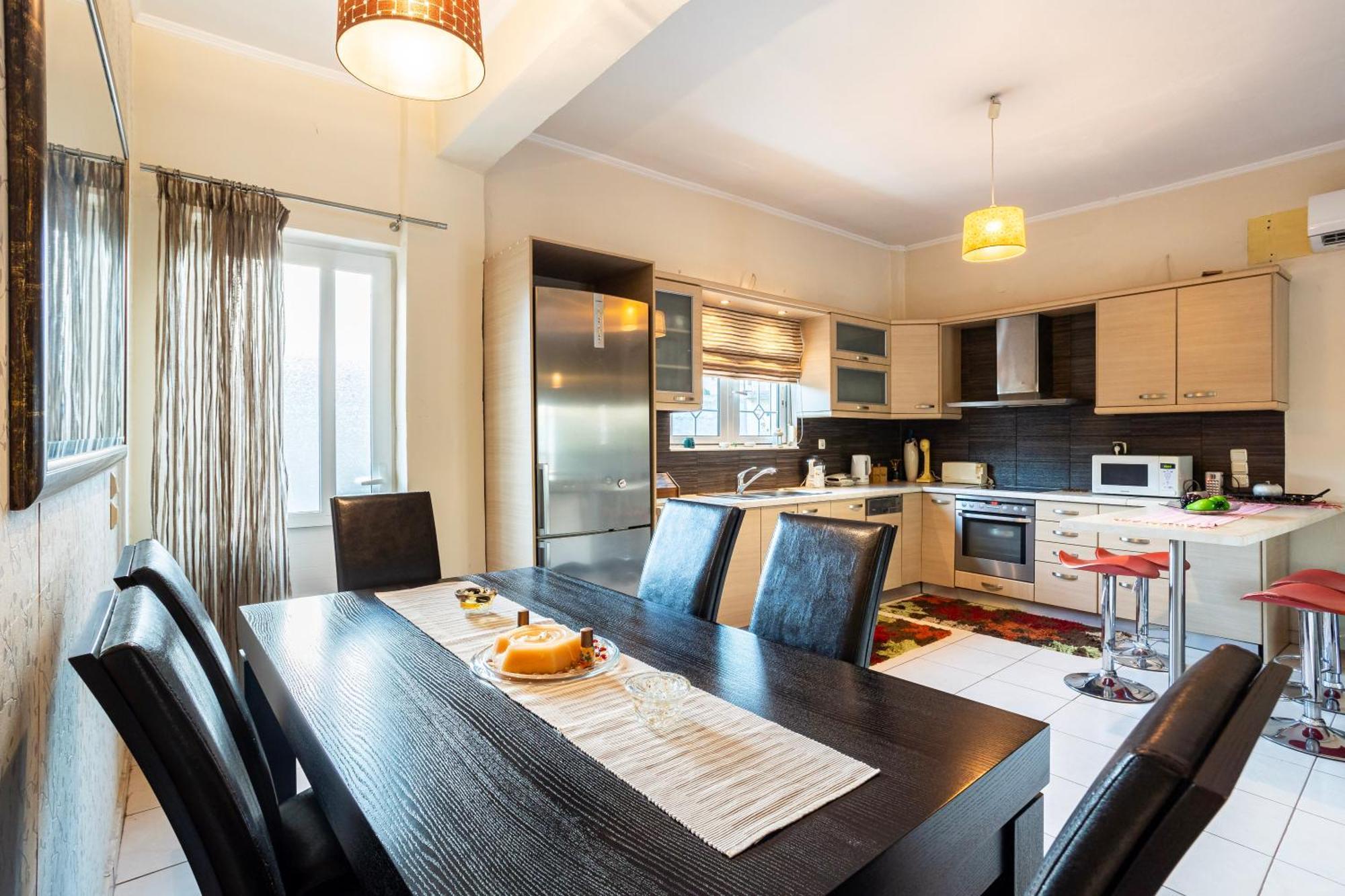 Kalamata'S Sunny Retreat Near The Historic Center Exteriér fotografie